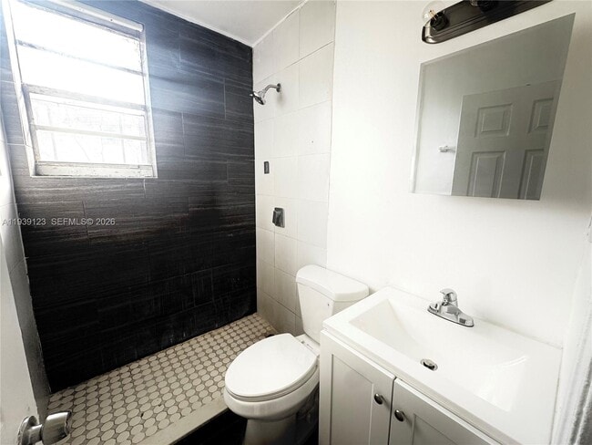 Building Photo - 411 NW 97th St