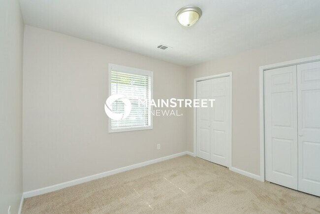 Building Photo - 3 Bedroom Pet-Friendly Home in Conyers, GA with Main Street Renewal