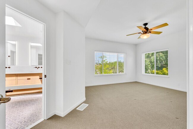 Building Photo - Interior Style you want, in the School zones you want, Plus Panoramic Views!