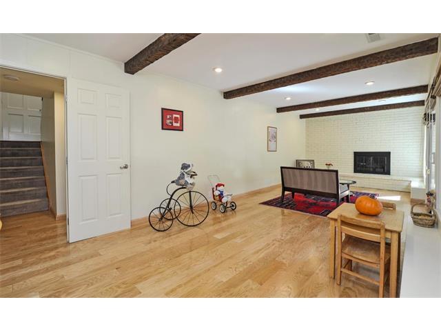 Building Photo - 1045 Everglades Dr