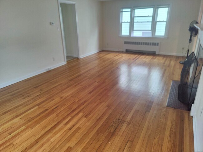 Building Photo - 1254 Trout Brook Dr