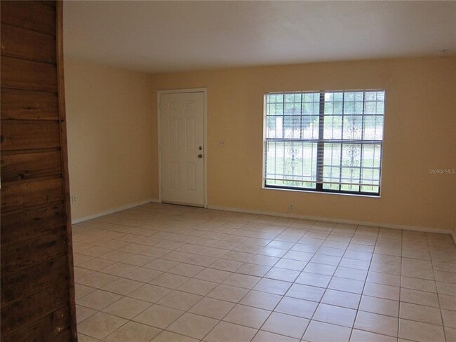 Building Photo - 2535 NW 62 Pl