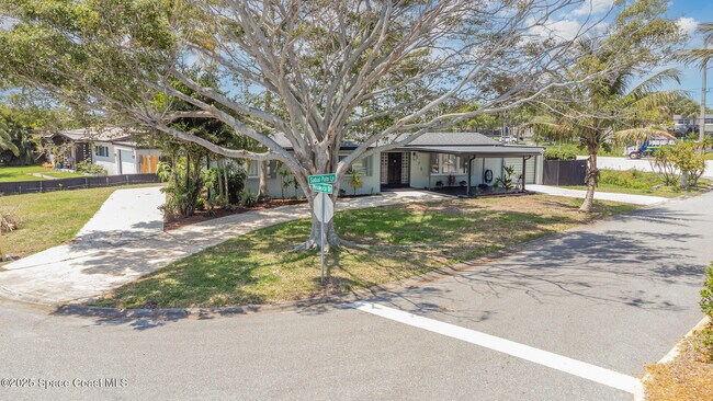 Building Photo - 175 Melaleuca Dr