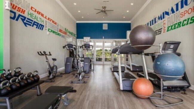 Building Photo - 1809 Meeting St