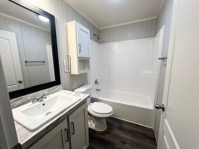 Building Photo - 46000 Geddes Rd