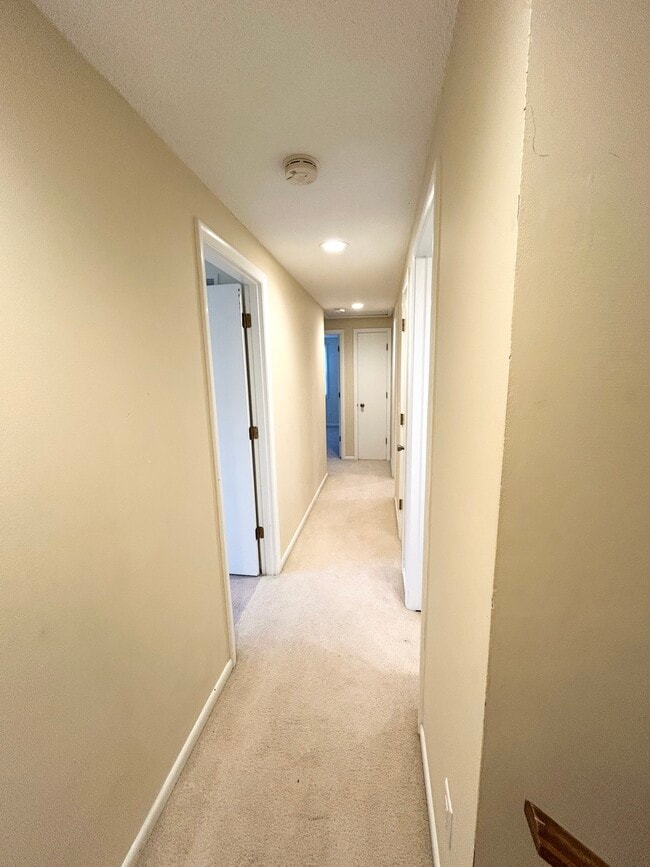 Building Photo - 5109 Coachman Rd