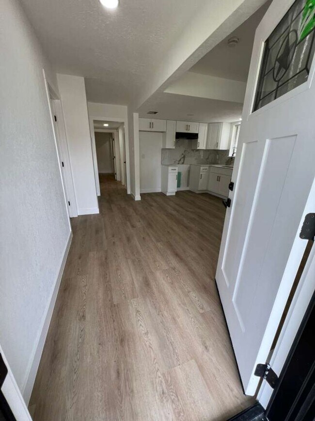 Building Photo - BEAUTIFUL HOME IN HOUSTON. MOVE IN READY!.