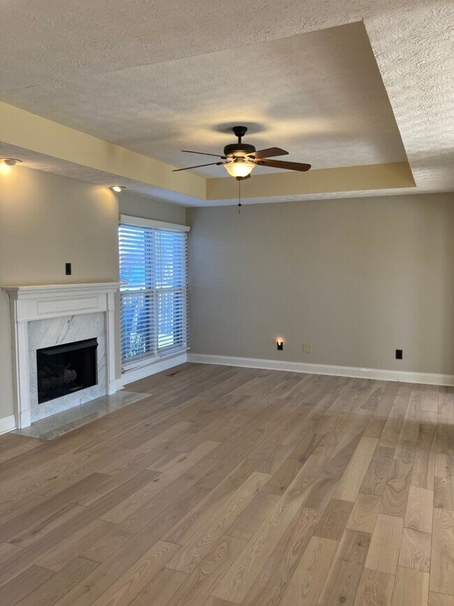 Building Photo - Lebanon Home in Summer Crest