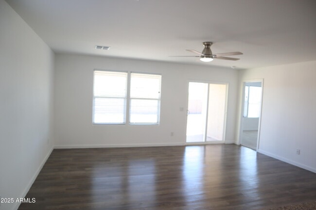 Building Photo - 1267 Flowstone Trl