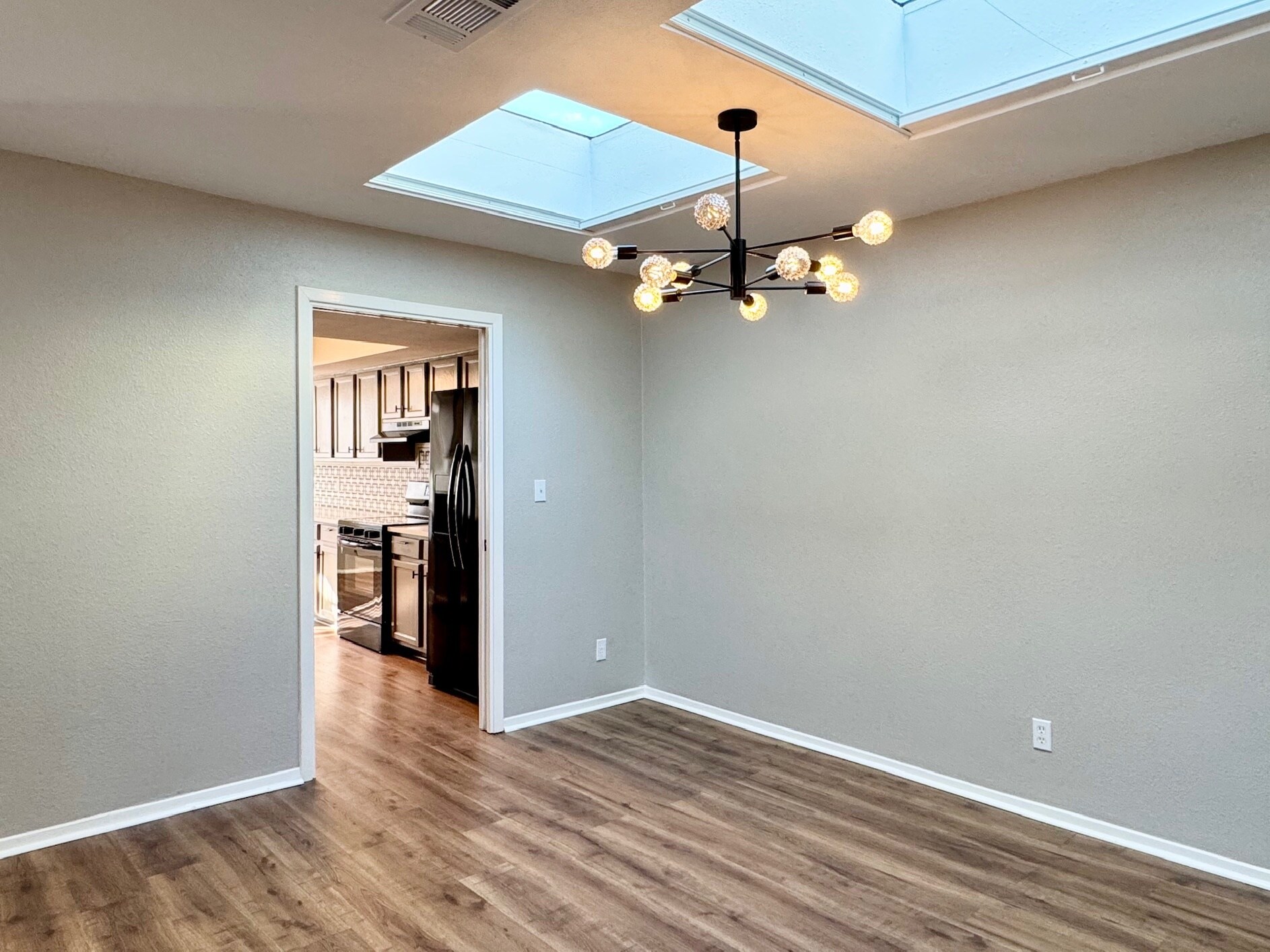 Building Photo - 30 Casa Verde