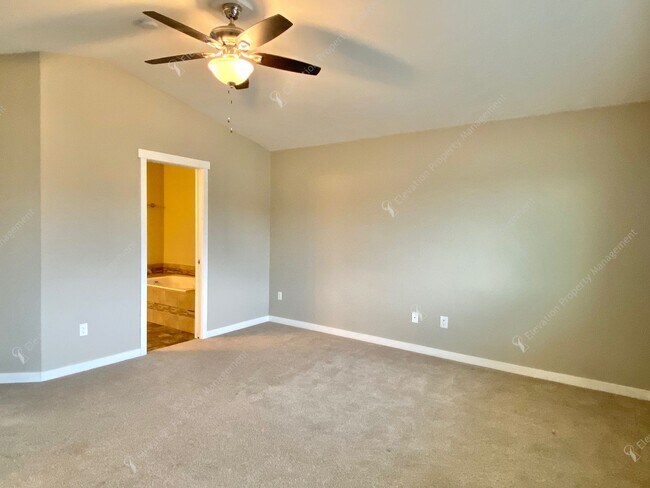 Building Photo - Bright Southeast Bend Home Near Canal Trai...