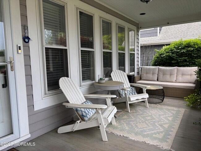 Building Photo - 623 Brooklyn Blvd