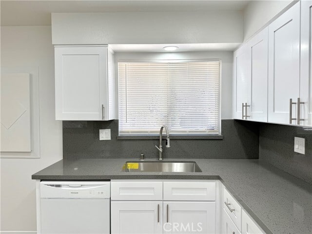 Building Photo - 28880 Amersfoot Way
