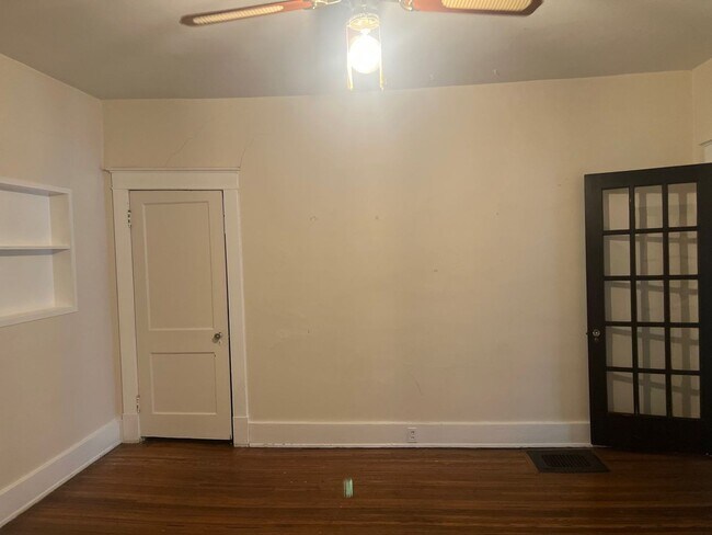 Building Photo - 2502 Blair Blvd