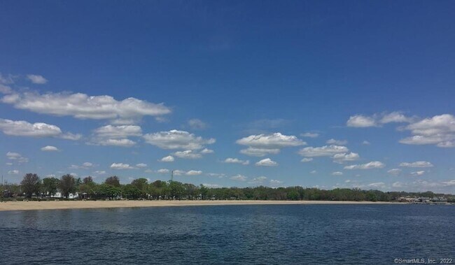 Building Photo - 247 East Ave