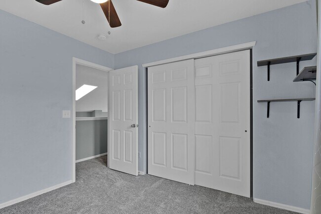 Building Photo - Beautiful home with 4 bedrooms, 2 1/2 bathrooms, 3-car garage in cul-de-sac available for $2,350