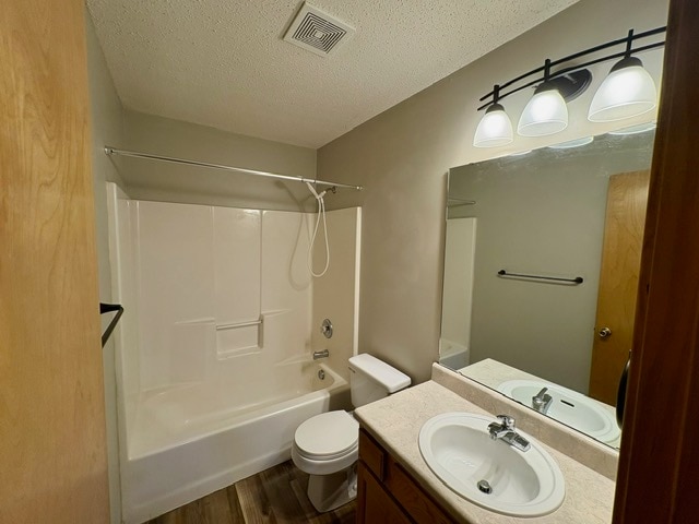 Building Photo - 3955 W Eaglecrest St