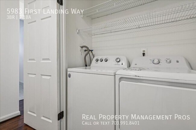 Building Photo - 5983 First Lndg Wy