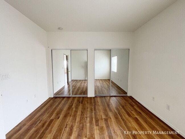 Building Photo - 6160 Rumrill St