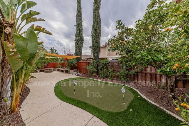 Building Photo - 27355 Avon Ln