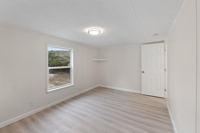 Building Photo - 10507 Tarantula Ct