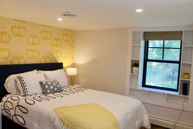 Building Photo - 26 Whimbrel Dr