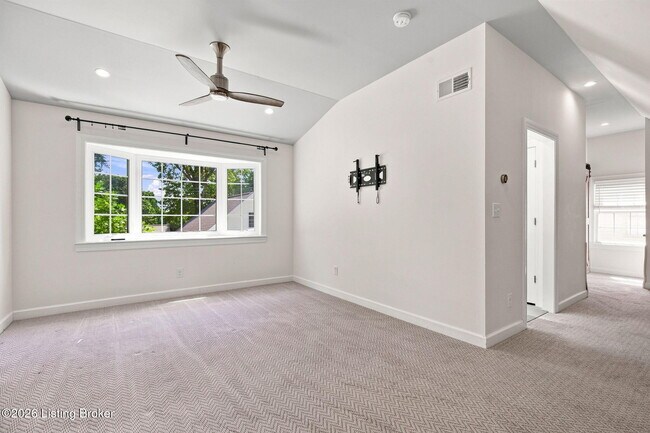 Building Photo - 3518 Hycliffe Ave