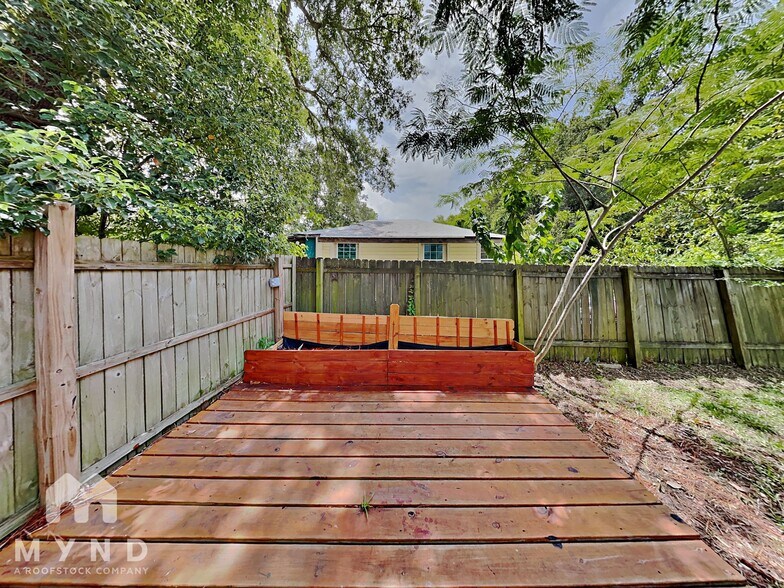 Building Photo - 3776 Freeman Rd