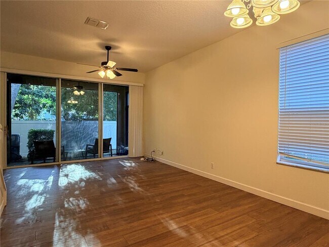 Building Photo - 4212 Bismarck Palm Dr
