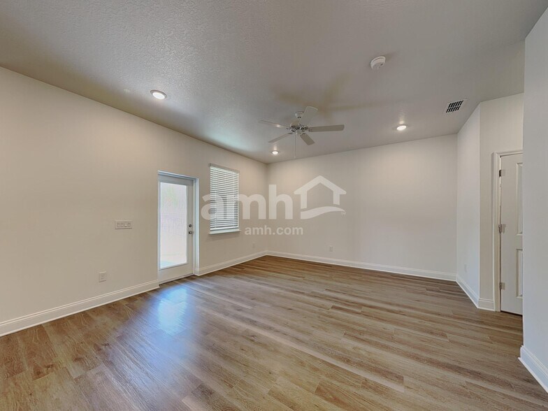 Building Photo - 15156 Serenity Wy