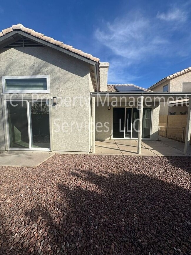 Building Photo - Tastefully Updated Home in Great Chandler Location