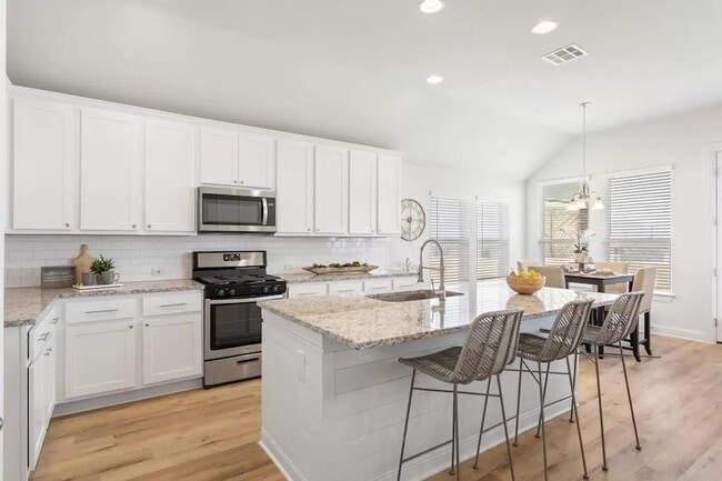 Building Photo - 20925 Akbash Ln