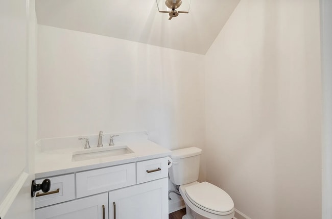 Building Photo - Custom-Built 4 Bedroom Home / Gated Community