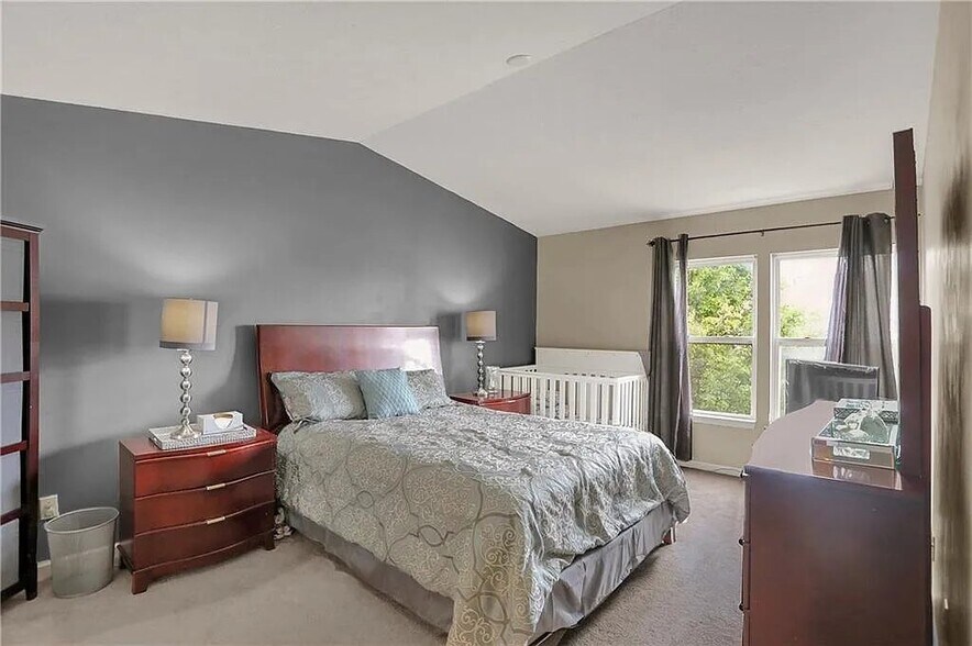 Building Photo - 13415 White Granite Dr