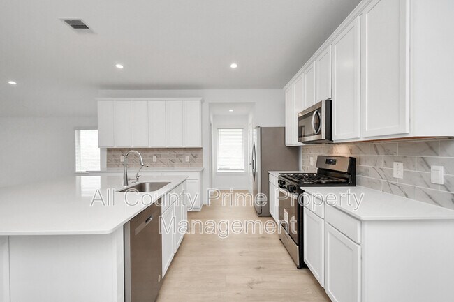 Building Photo - 29935 Gallatin River Ln