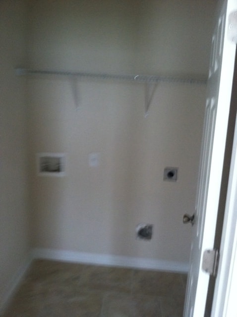 Building Photo - 4 bed and 2.5 bath in Lithonia!