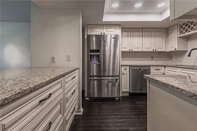 Building Photo - 14820 Rue De Bayonne