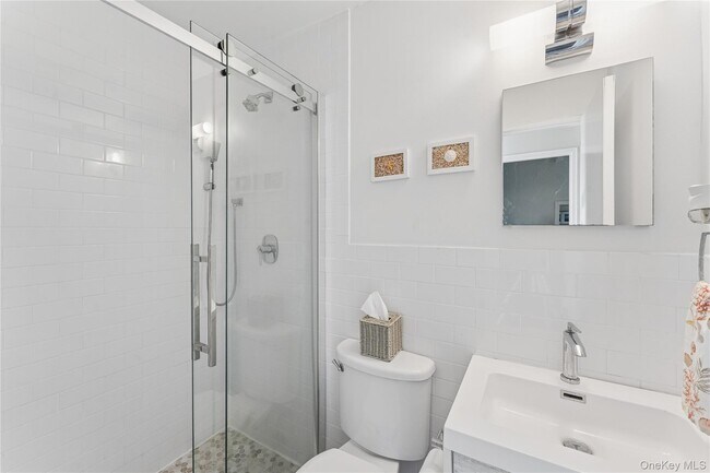 Building Photo - 35 Library Ave