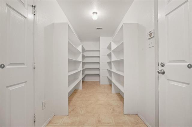 Building Photo - 6930 Misty Meadow Ln