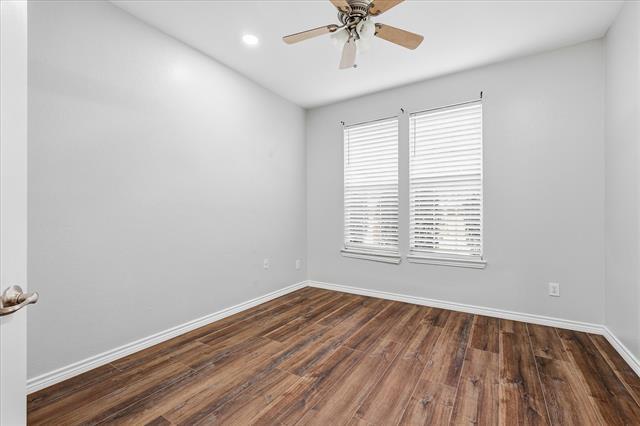 Building Photo - 2147 Hunt Club Trail