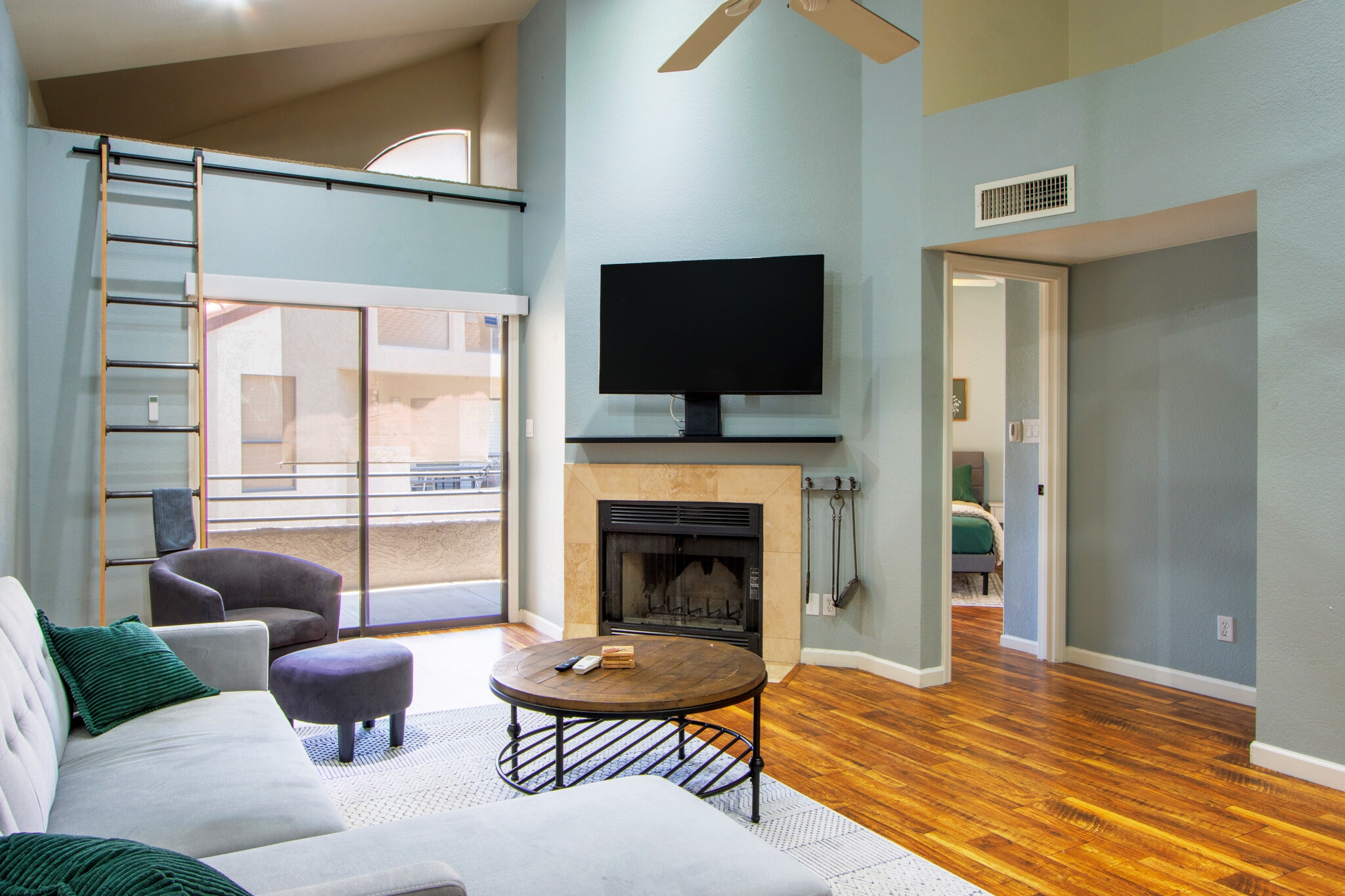 Building Photo - 10301 N 70th St