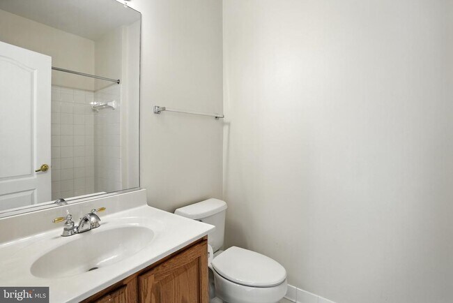 Building Photo - 12180 Abington Hall Pl
