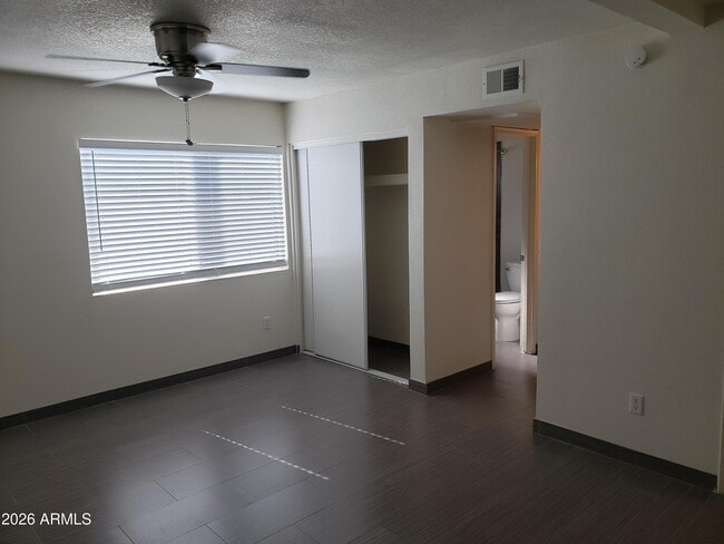 Building Photo - 1330 E Highland Ave