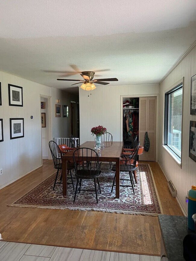 Building Photo - West Asheville Home with Private Fenced Yard & Spacious Layout