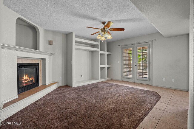 Building Photo - 3653 Tierra Inca Dr