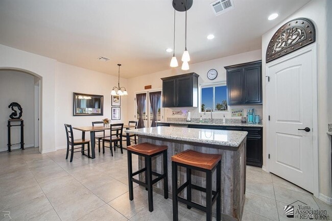 Building Photo - 27266 Mesquite Ave