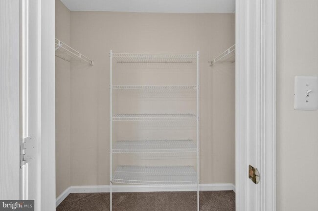 Building Photo - 15044 Gaffney Cir