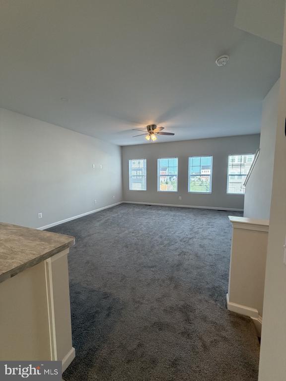 Building Photo - 146 Galaxy Pl