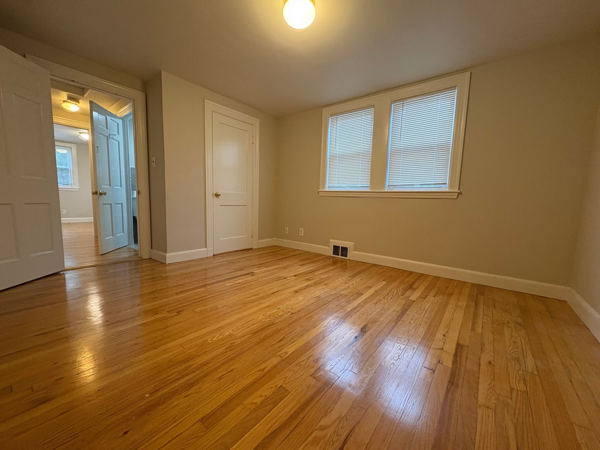 Building Photo - 41 Margaret Rd