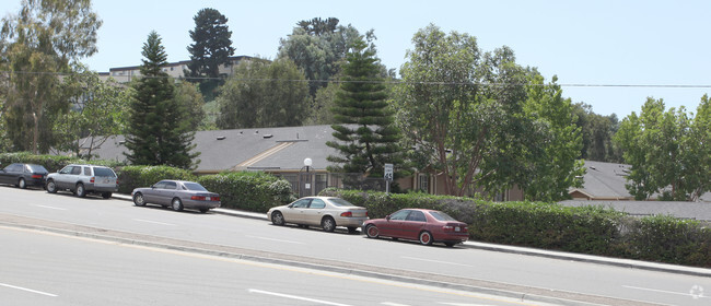 Building Photo - Mariners Village Apartments